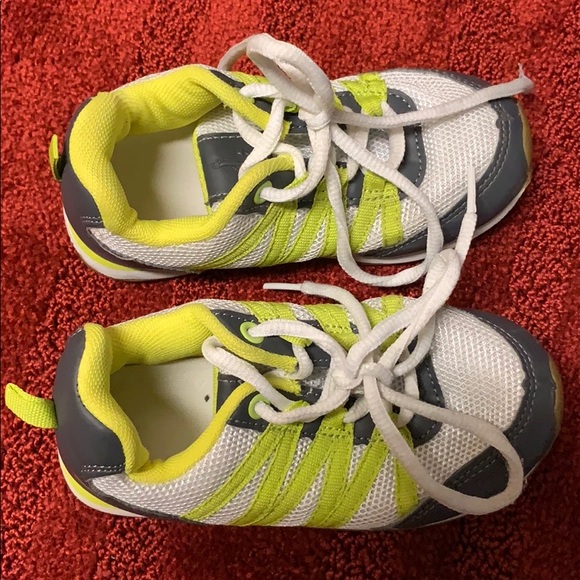 Mother’s care baby boy sneakers - Picture 2 of 8